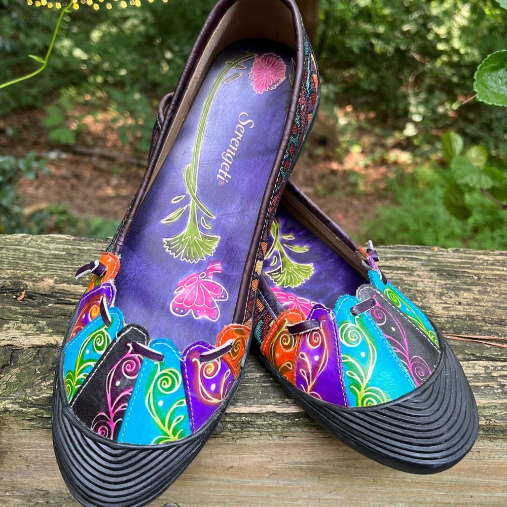 Serengeti colorful swirl leather flats
